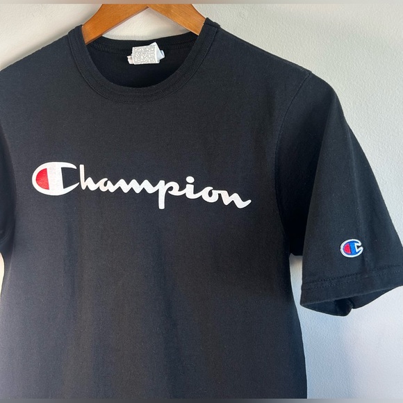 Champion Heritage Script Mens Black T-shirt - Size S Cotton EUC - Picture 4 of 7